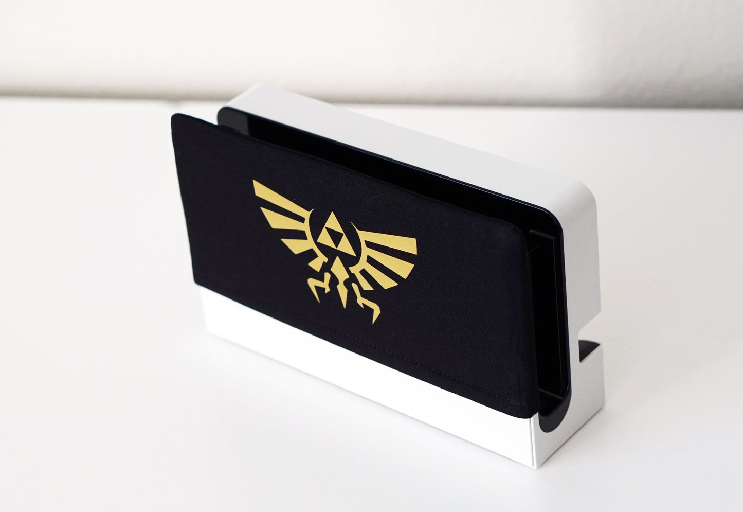 Gold Crest - Padded Dock Cover Made For Nintendo Switch