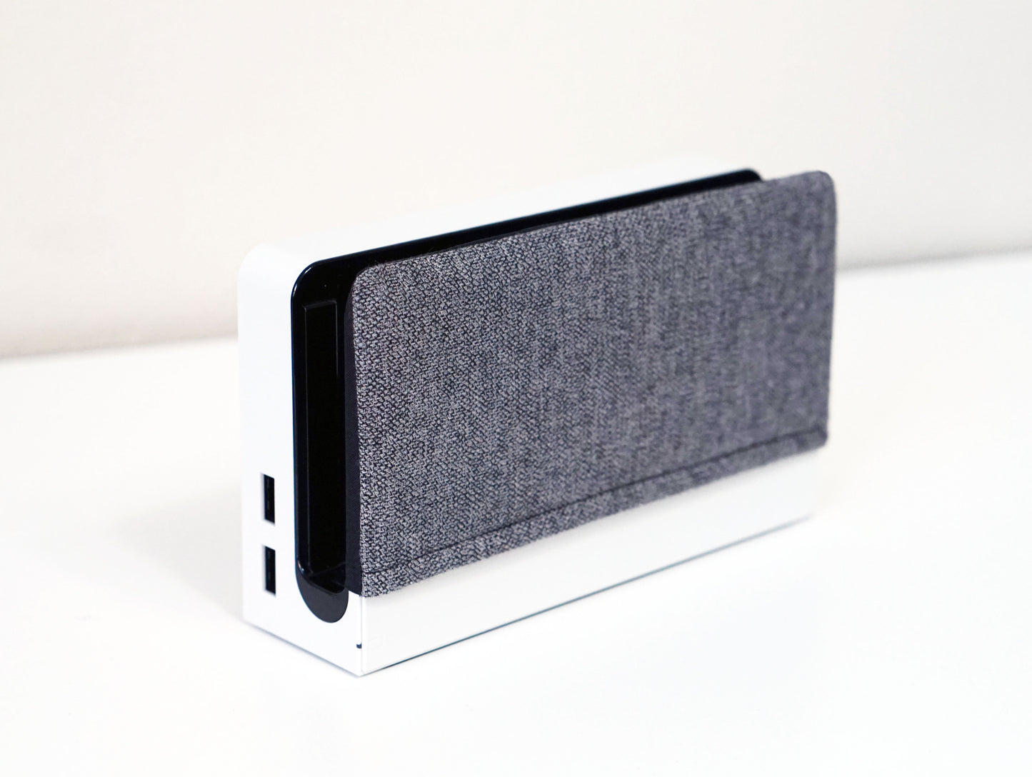 Gray Knit - Padded Dock Cover Made For Nintendo Switch